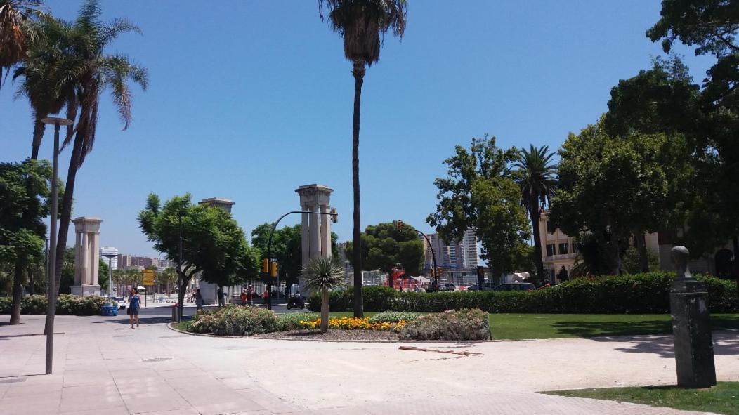 Apartamento Confortable habitación céntrica en piso privado Málaga Exterior foto